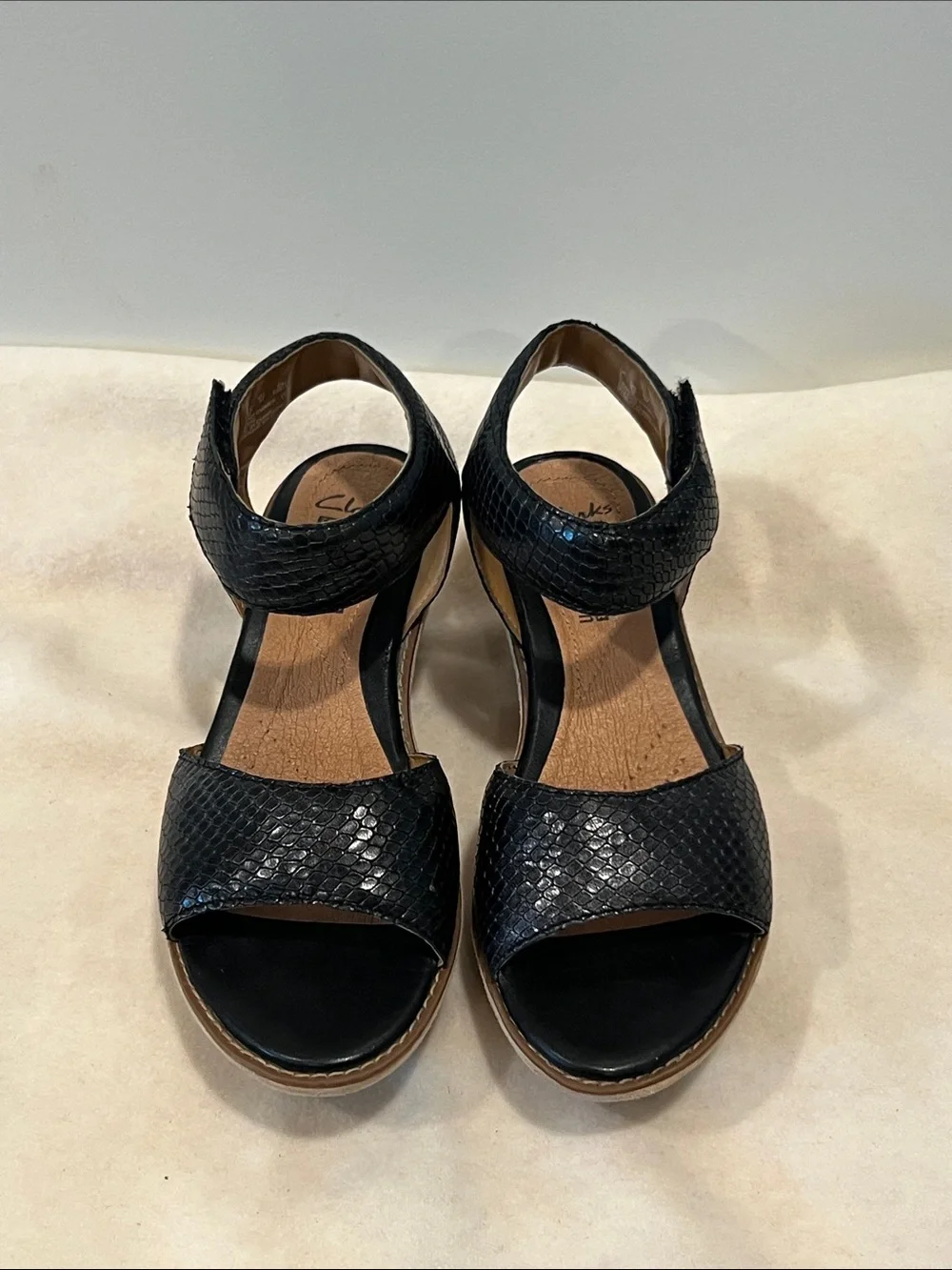 Clarks comfortable wedge